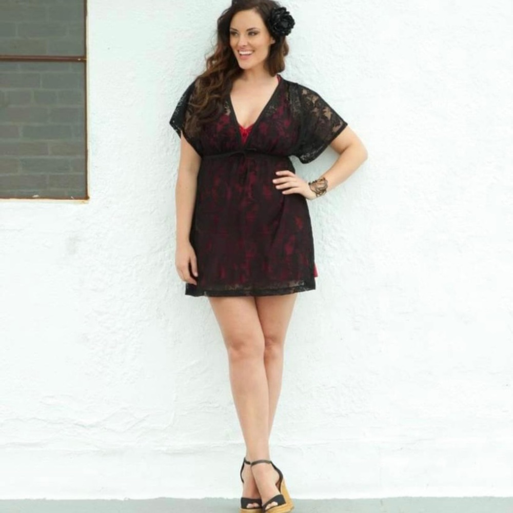 NWT Kiyonna Halle Lace Cover-Up - Size 0X (10-12)